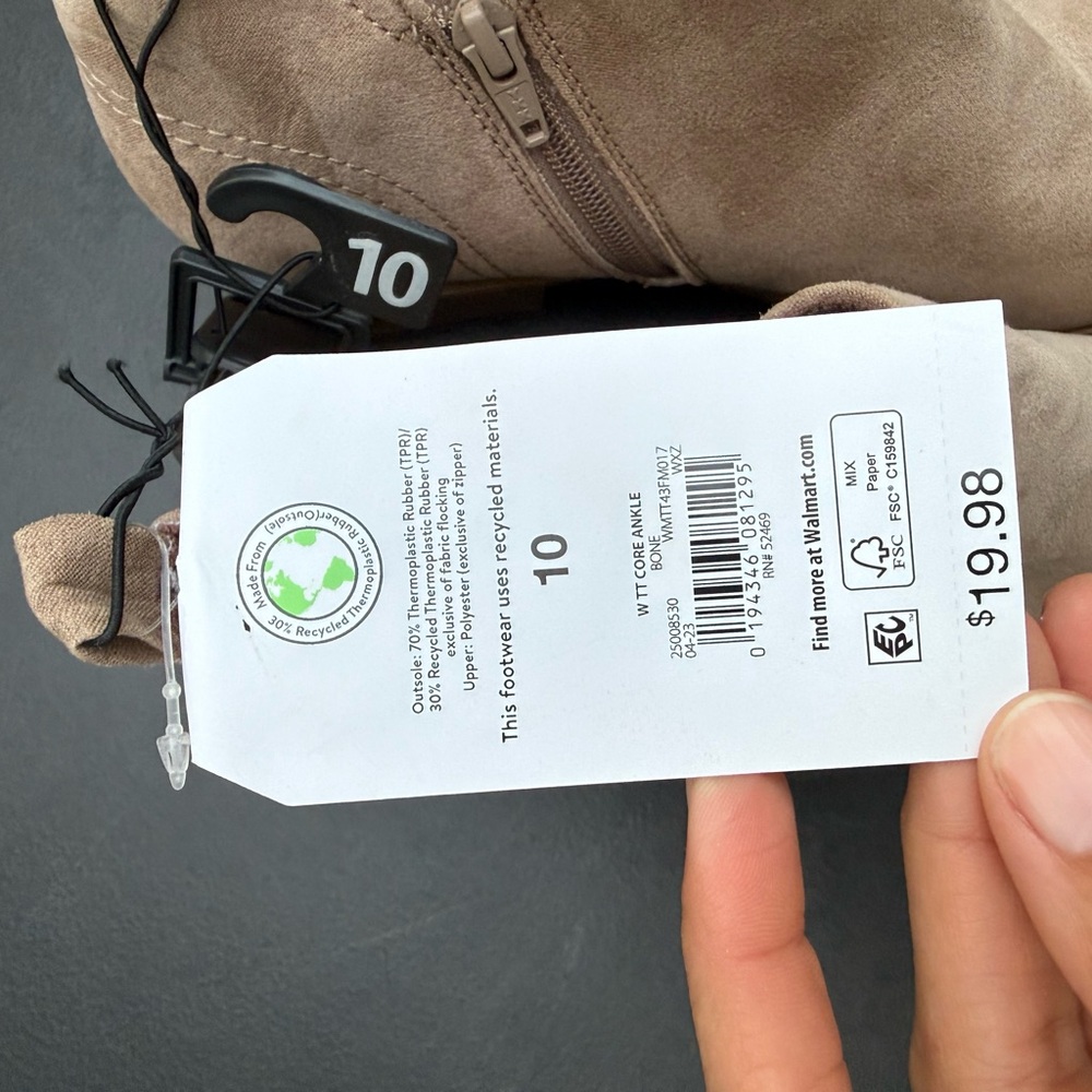 Time and Tru Tan Ankle Booties Memory Foam Low Heel Women’s Size 10 NWT - Picture 5 of 7